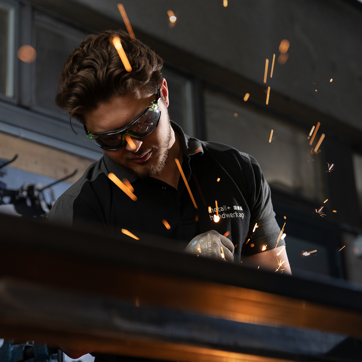 Möbel & Feuerstellen